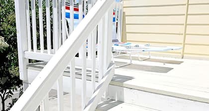 Gem Studio with full private kitchen steps from charming Old Town Clovis