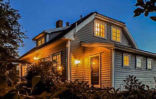 Amazing home in Langesund with WiFi