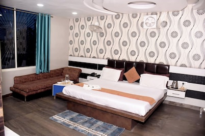 HOTEL J P RESIDENCY