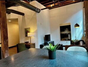 Interior - Brick & Bed - Arch, Casino, Convention Center, T-410 (St. Louis)