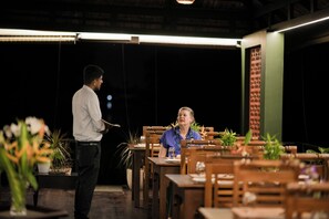 Dining - THAPOVAN WATERSCAPES (Kulathoor)