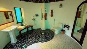 Premium Room | Bathroom - THAPOVAN WATERSCAPES (Kulathoor)