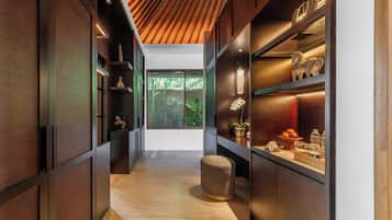 Luxury Villa, 4 Bedrooms, Private Pool, Ocean View | Interior