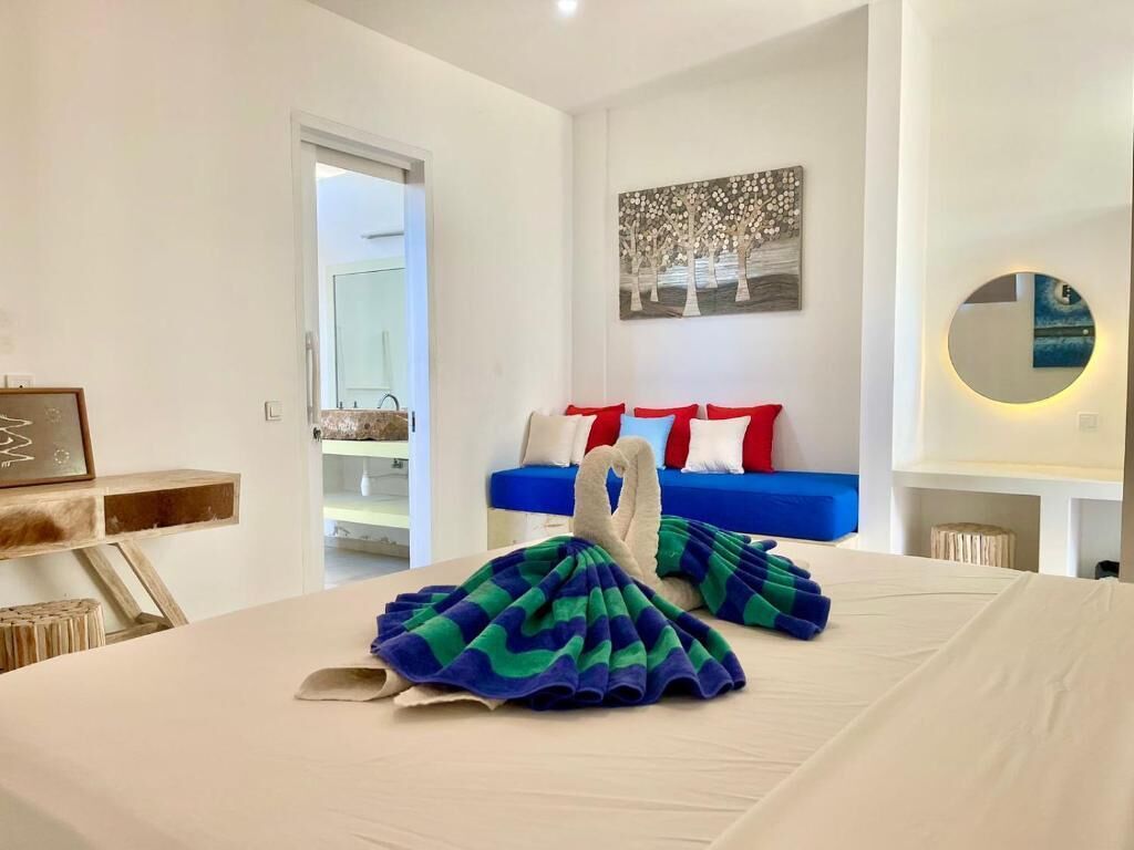 Habitación doble económica, para no fumadores | Escritorio y wifi gratis 