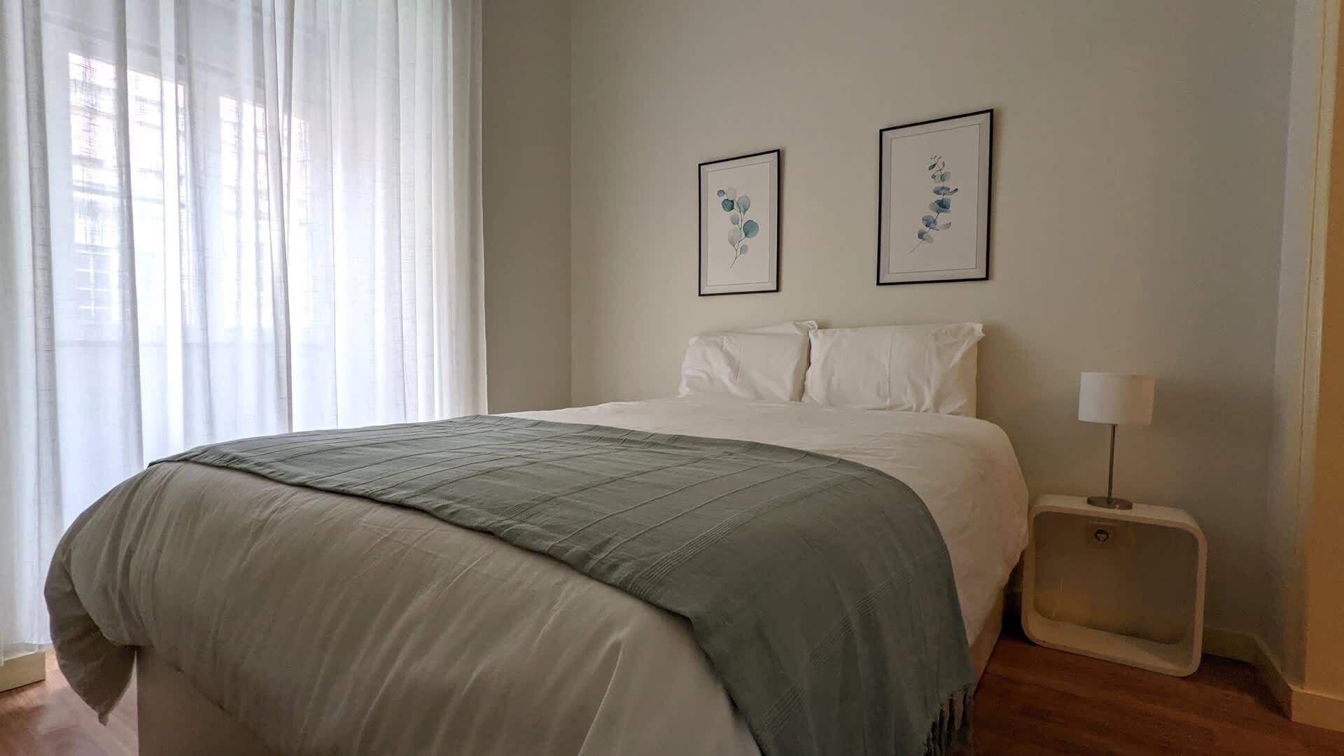 3 bedrooms, iron/ironing board, Internet
