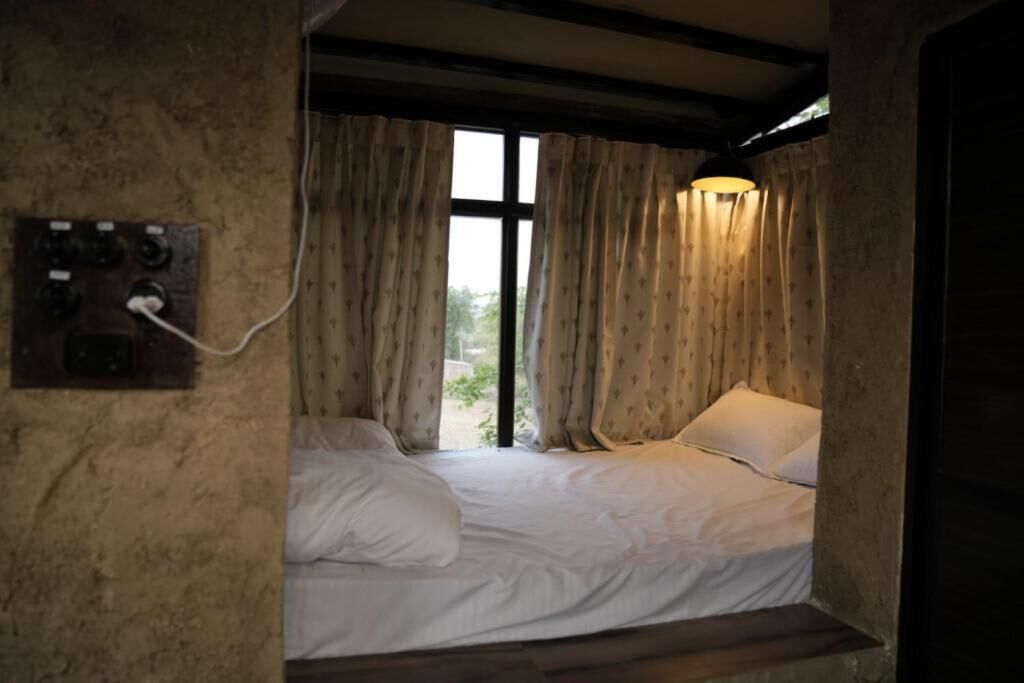 Premium bedding, desk, free WiFi, bed sheets