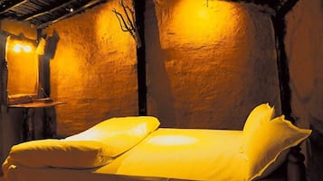 Deluxe Double Room, Garden View | Premium bedding, desk, free WiFi, bed sheets