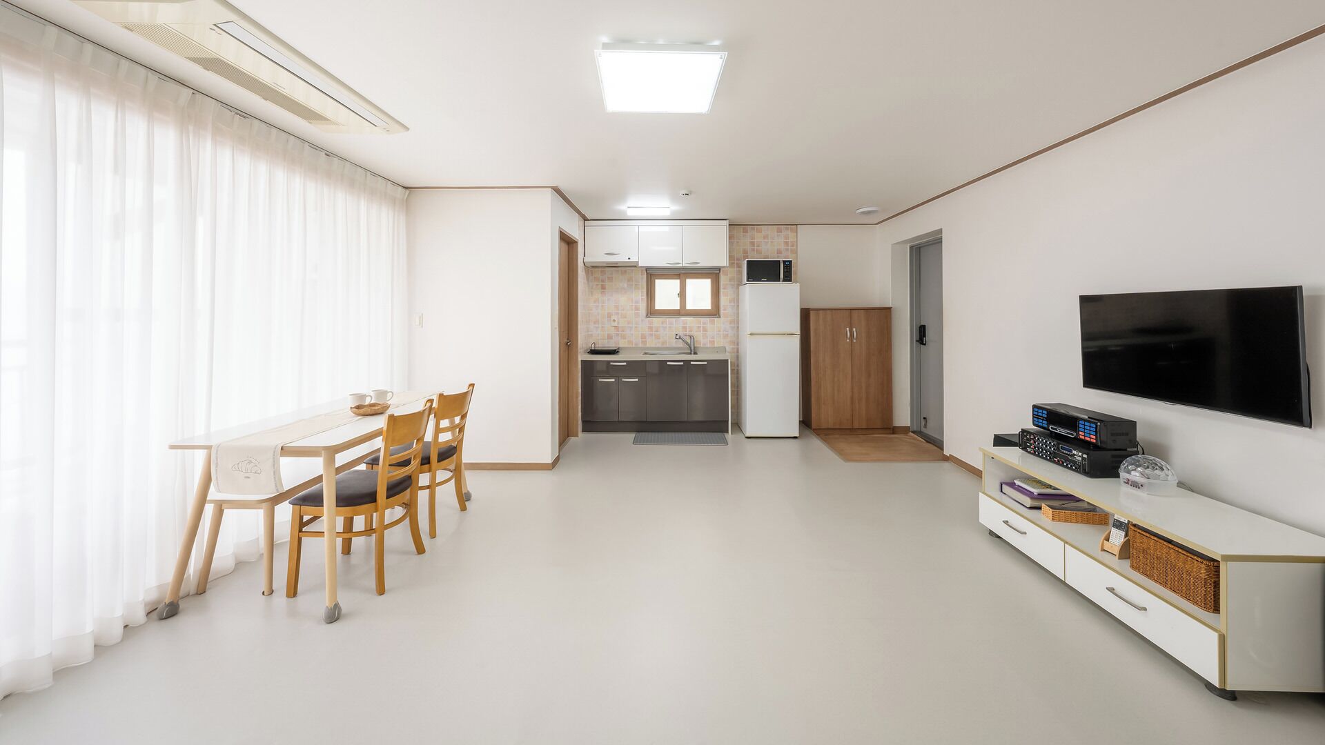 基础客房, 2 间卧室 (ROOM 204 (Ocean View)) | 1 多间卧室、免费 WiFi