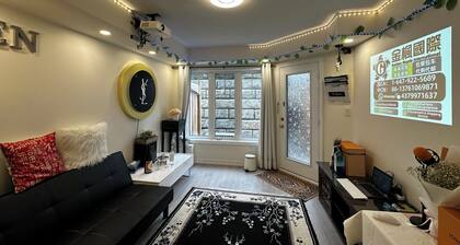 Charming 2-bedroom townhome in Toronto, Convenient, Comfortable, Cozy.