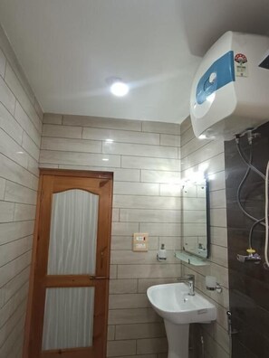 Quarto casal luxo, vista para a cidade | Banheiro