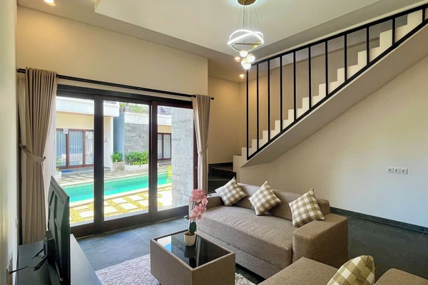 Two-Story Villa | Interior