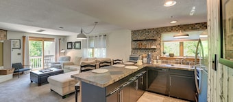 Hike, Bike & Ski! Condo Steps to Mount Snow Resort