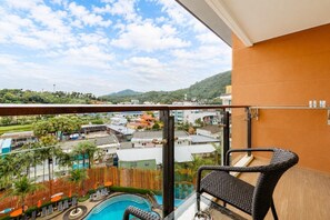 Property grounds - Elegant 1BR Resort /Pool /Gym Kid Playroom C202v (Karon)