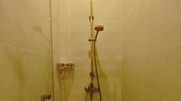 Cabezal de ducha tipo lluvia, artículos de tocador de diseñador