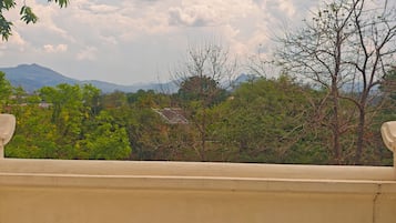 Luxury Double or Twin Room, Hill View | Property grounds