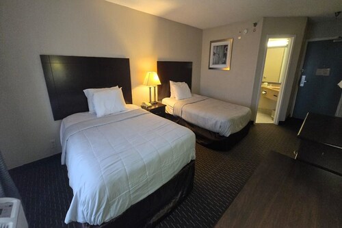 Akron OH|2 Full Bed Non Smoking