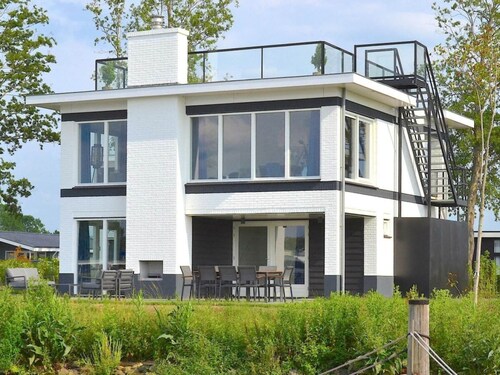 Villa Meerzicht 8
