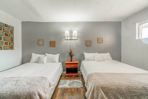 2 Full Bed|Smk|Booneville, AR