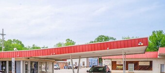 2 Full Bed|Smk|Booneville, AR