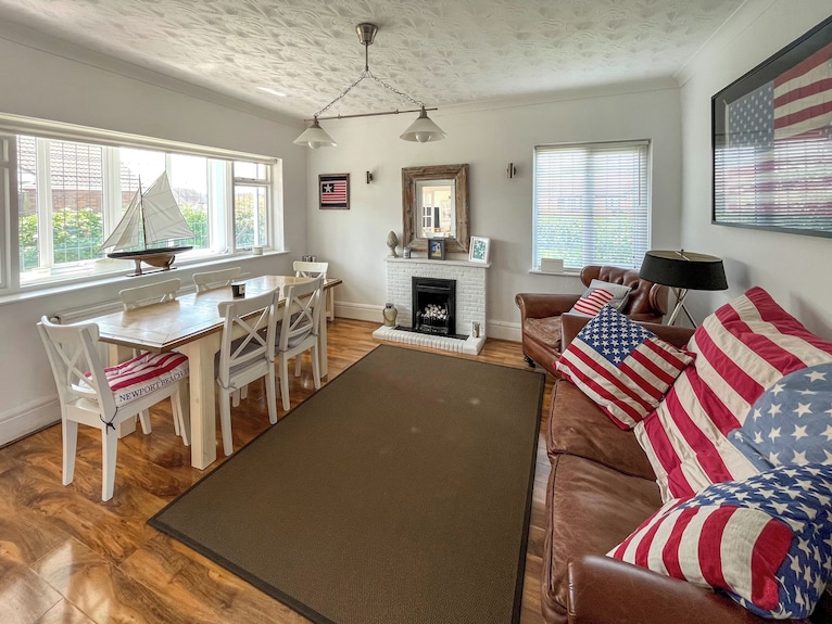 3 Bedroom Accommodation In Sandilands - Sutton on Sea
