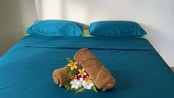 4 bedrooms, free WiFi, bed sheets