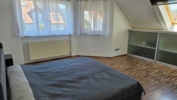 3 Schlafzimmer, kostenloses WLAN, Bettwäsche