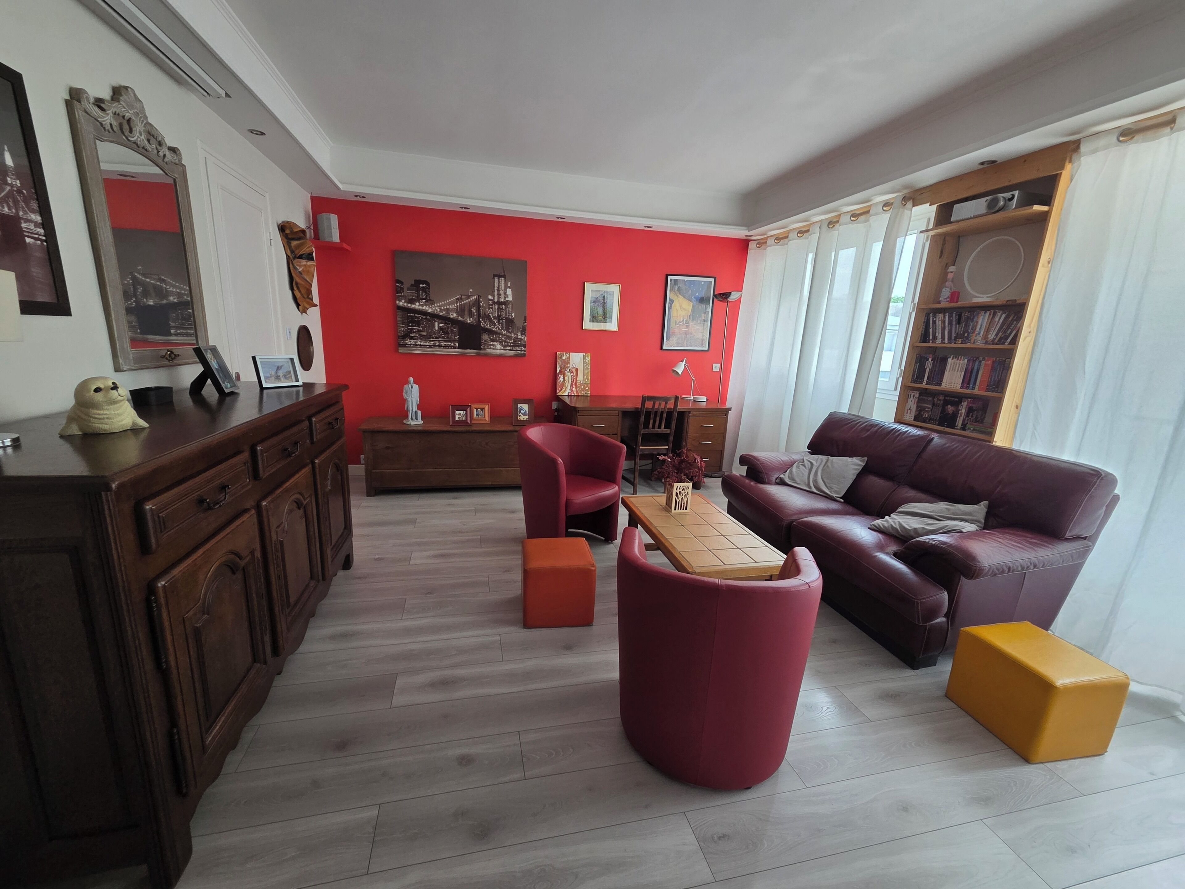 Appart F3 En Centre Ville Meublé - Châteauroux