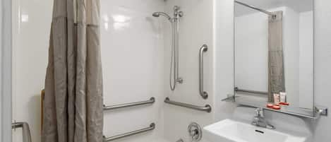 Shower, towels