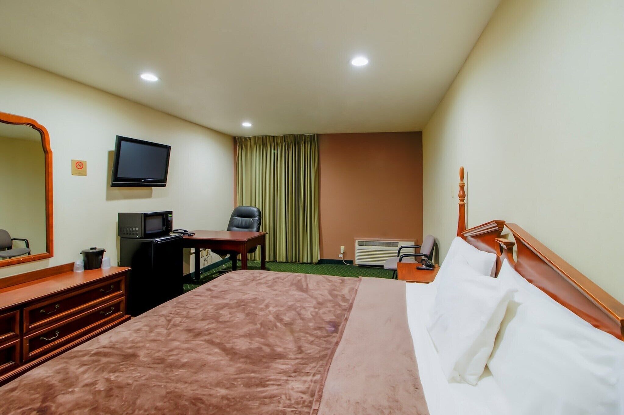 1 bedroom, WiFi (free)