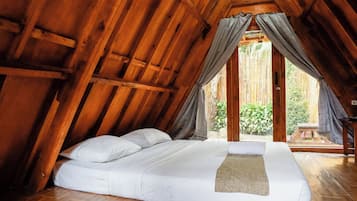 Villa Kayu Private Pool | Tende oscuranti, ferro/asse da stiro, lenzuola
