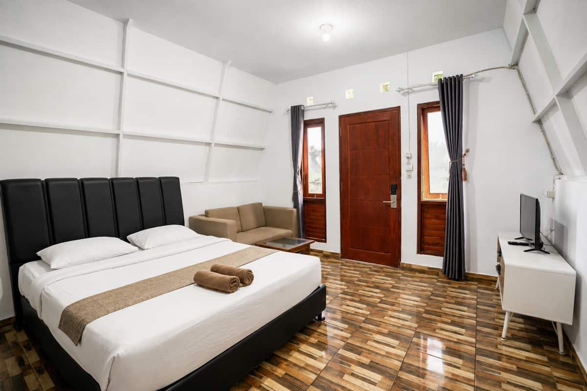 Villa Duplex Kerucut