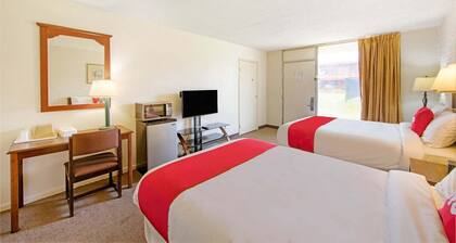 Doswell VA|2 Queen Bed|Smoking