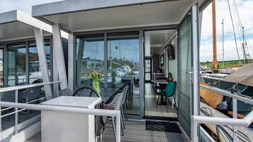 Tent | Outdoor dining