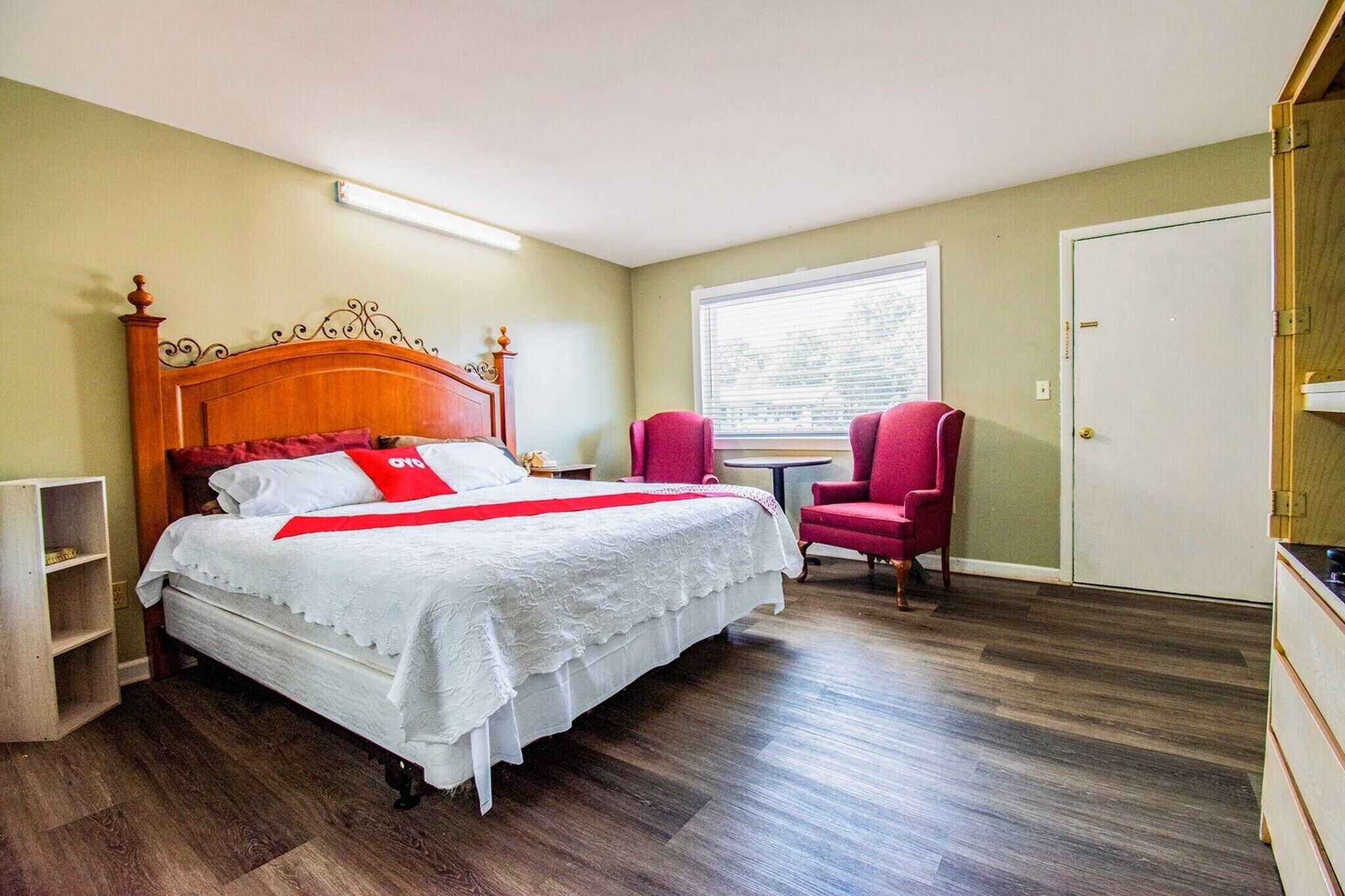 Calhoun Ga|king Bed|smoking - ジョージア州