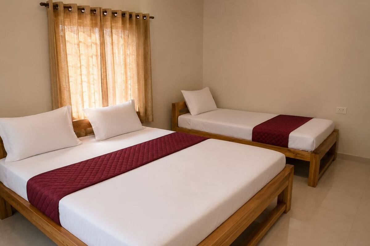Family Room | Meja, Wi-fi percuma 