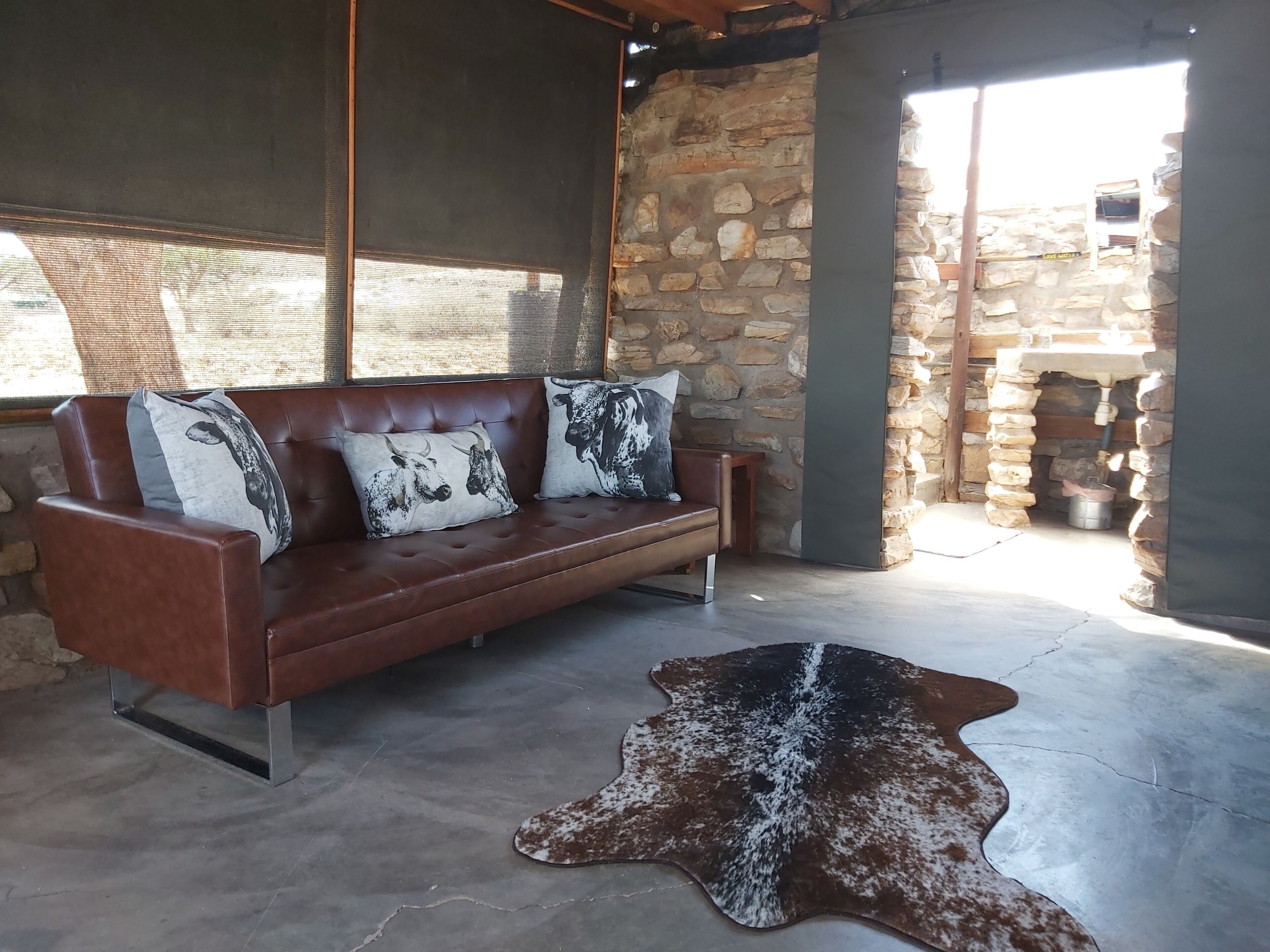 Superior Chalet, Desert view | Living area