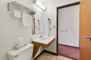 Douche, serviettes fournies