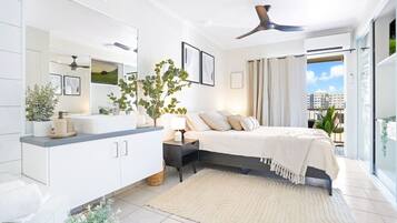 WiFi, bed sheets