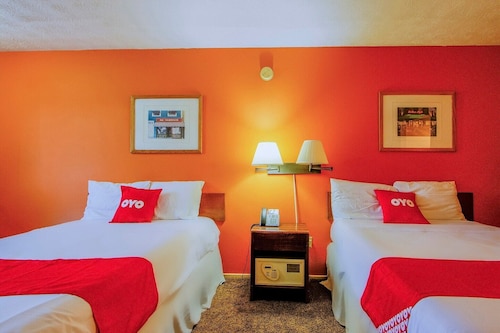 Chapmanville WV|2 Full Bed