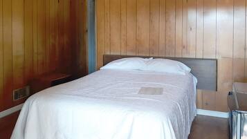 1 bedroom, WiFi (free)