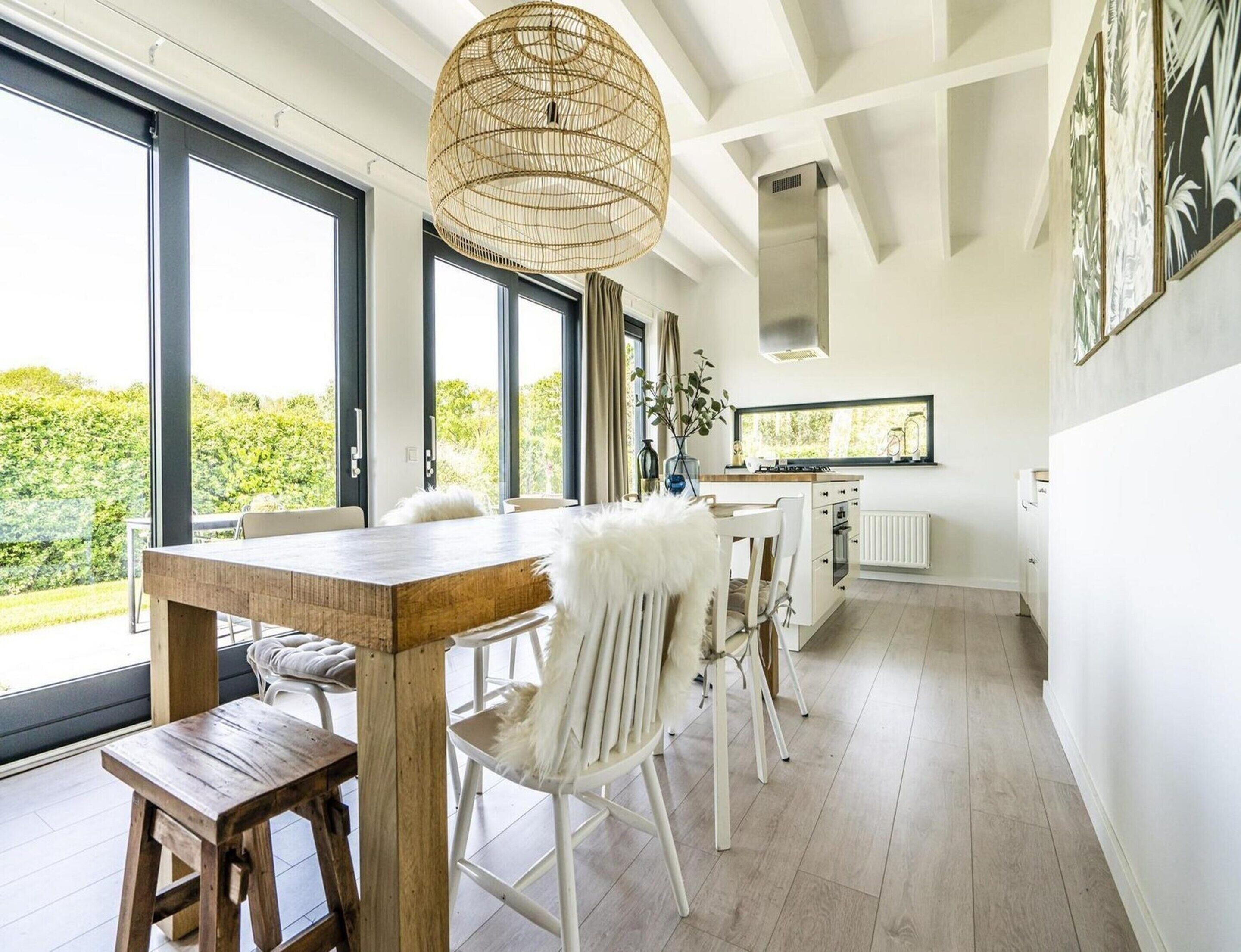 Villa | Dining
