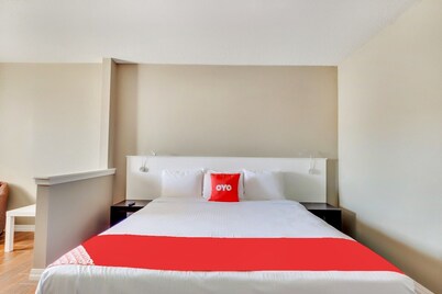 King Bed| Nsmk | Elk City OK