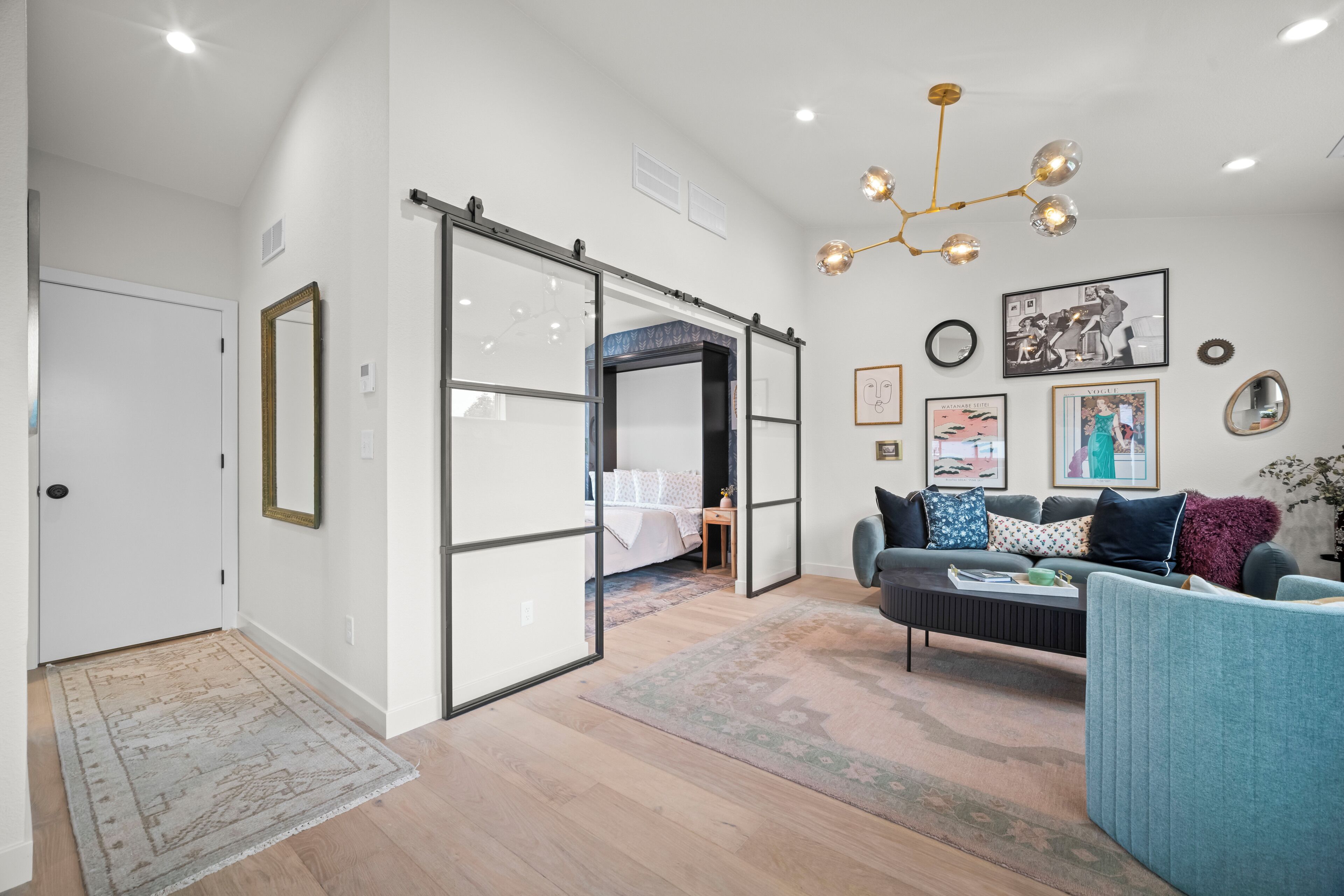 1 bedroom, desk, iron/ironing board, WiFi (free)