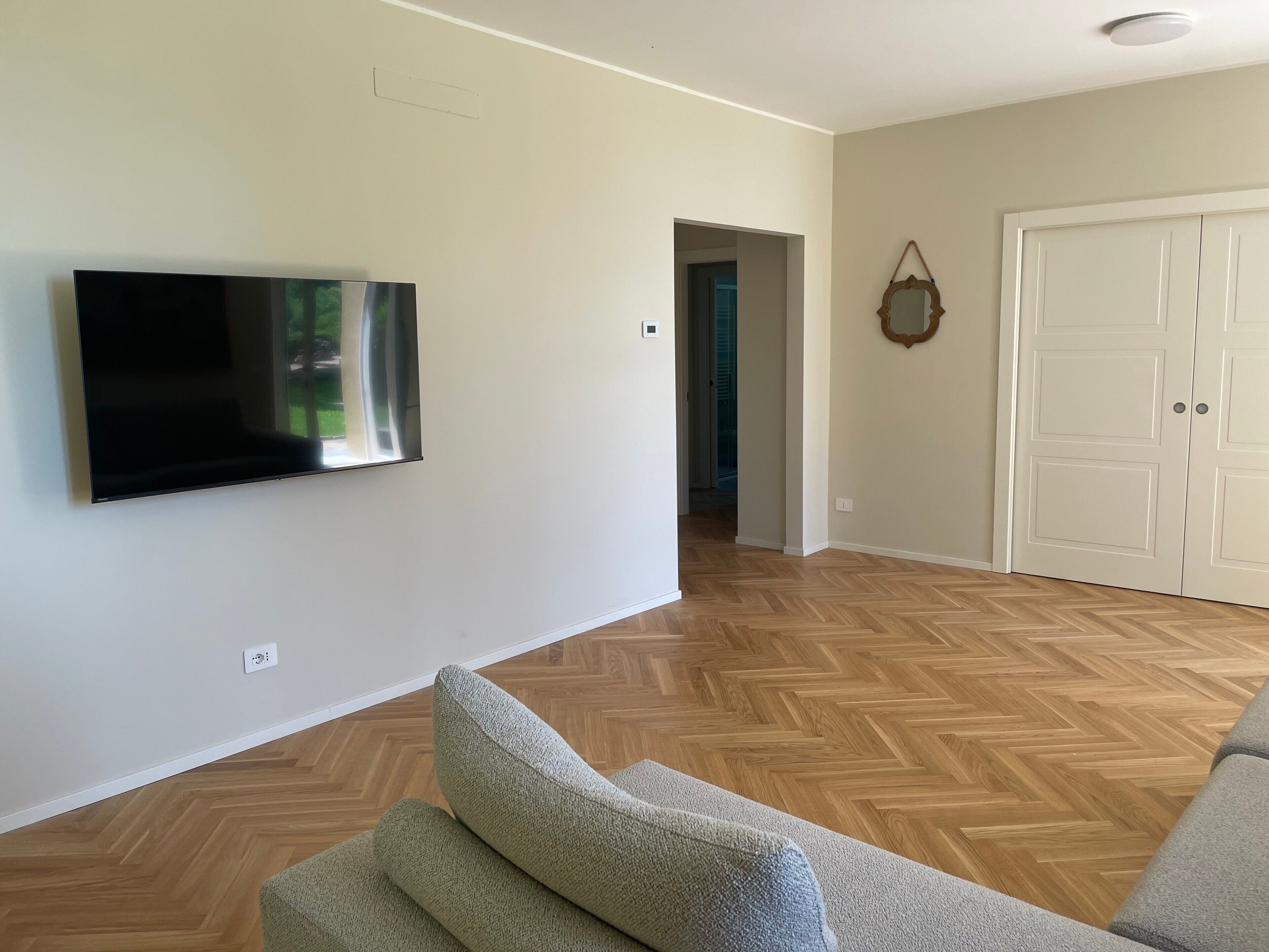 Fernseher