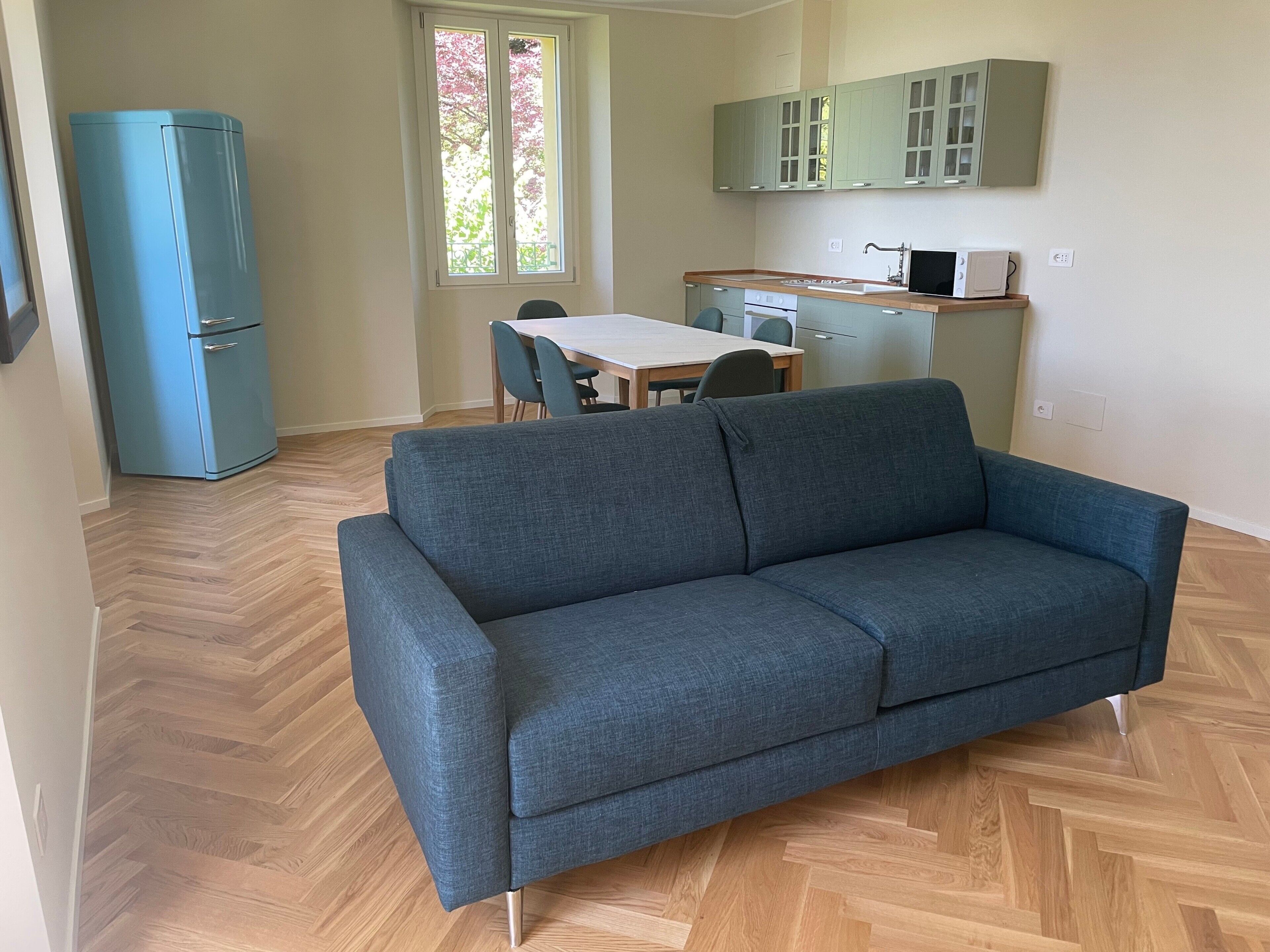Fernseher
