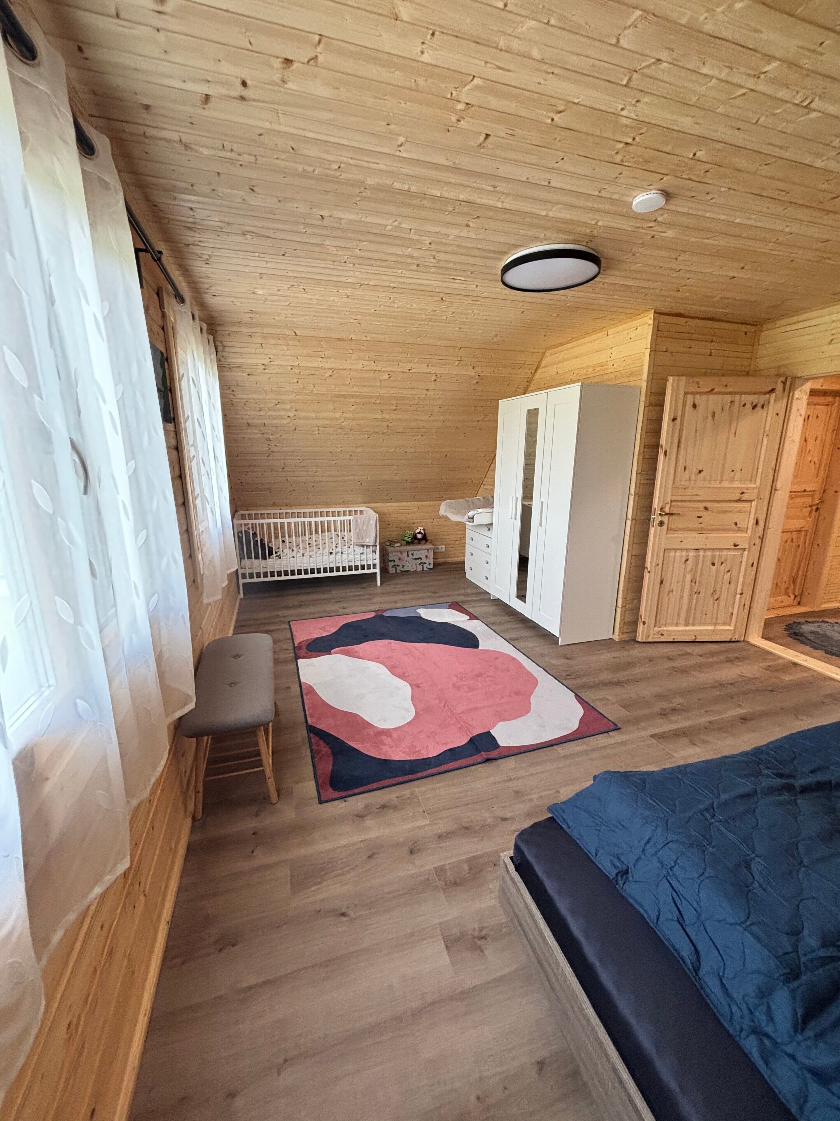 3 Schlafzimmer, Bügeleisen/Bügelbrett, WLAN, Bettwäsche