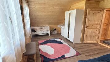 3 Schlafzimmer, Bügeleisen/Bügelbrett, WLAN, Bettwäsche