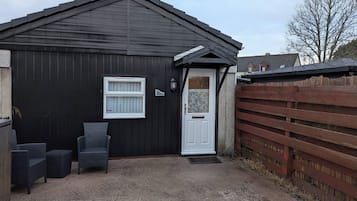 Studio, 1 Bedroom, Accessible, Balcony | Exterior
