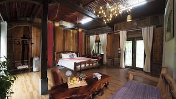 Deluxe-Doppelzimmer, Poolblick | Verdunkelungsvorhänge, Bügeleisen/Bügelbrett, kostenloses WLAN