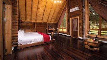Villa, Garden View | Blackout curtains, iron/ironing board, free WiFi